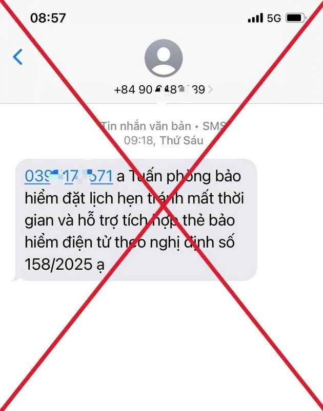 Tin nhắn của đối tượng mạo danh cơ quan BHXH gửi đến người dân để lừa đảo tại TP. Hồ Chí Minh