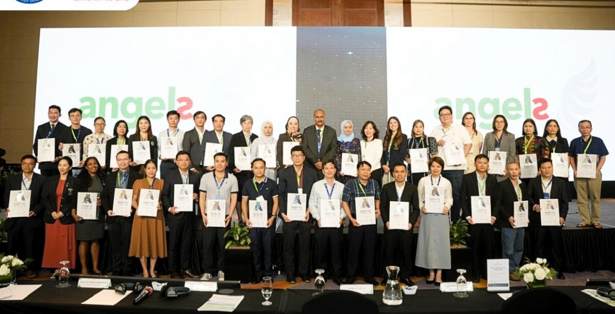 Bệnh viện Hữu nghị Việt Tiệp nhận Giải thưởng cao quý về cấp cứu và điều trị đột quỵ