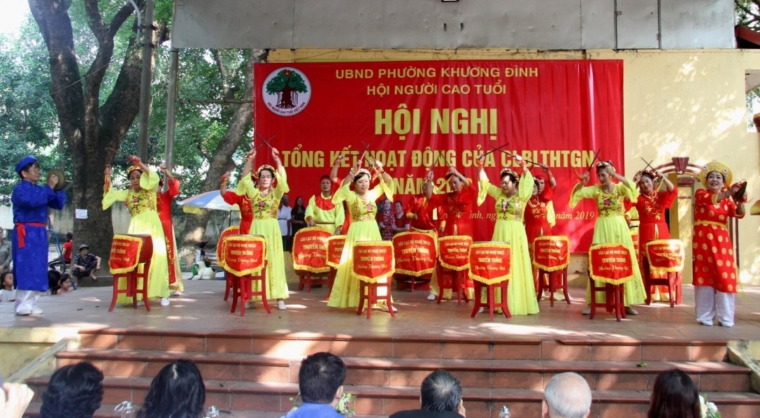 Người cao tuổi Thủ đô gương mẫu xây dựng người Hà Nội thanh lịch, văn minh