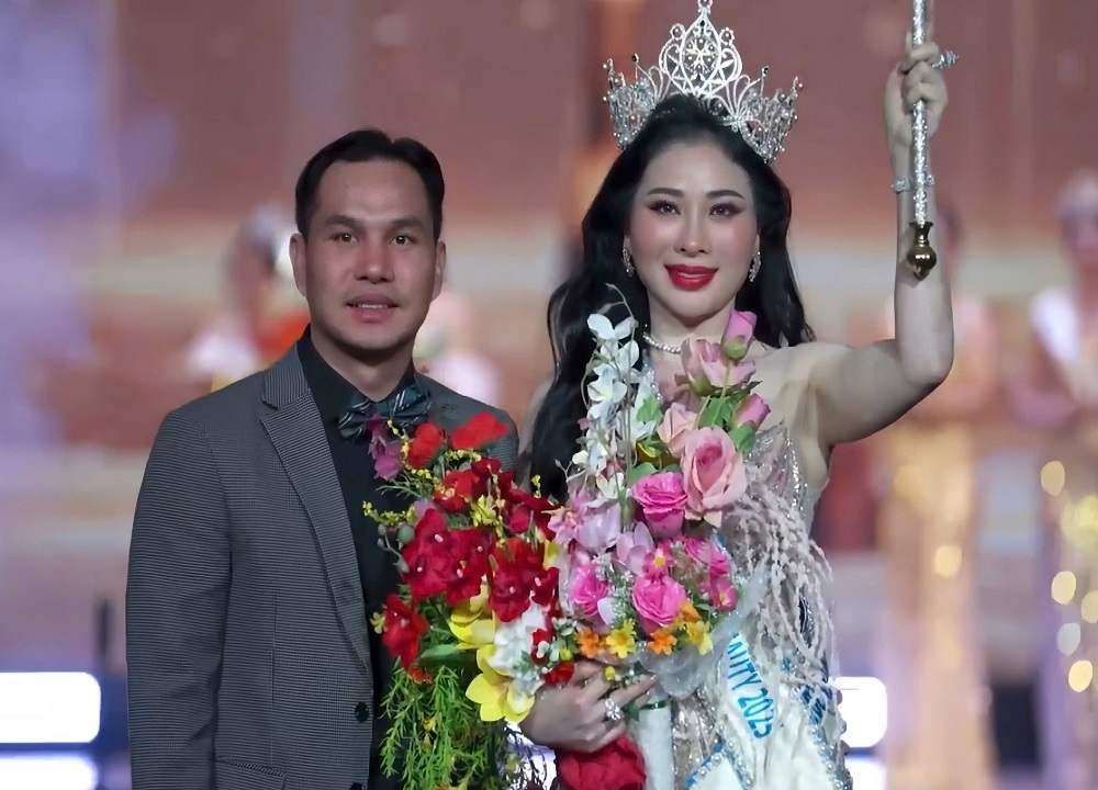 Lucy Hà, Chủ tịch kiêm CEO Tập đoàn Thẩm mỹ Quốc tế Kathleen Luxury đăng quang Hoa hậu Doanh nhân Sắc đẹp Thế giới 2025