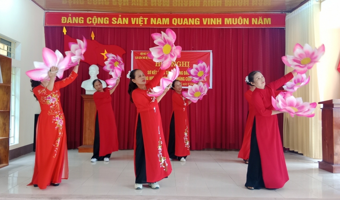 Lào Cai: CLB Liên thế hệ tự giúp nhau Trấn Thanh 2 nơi gắn kết cộng đồng