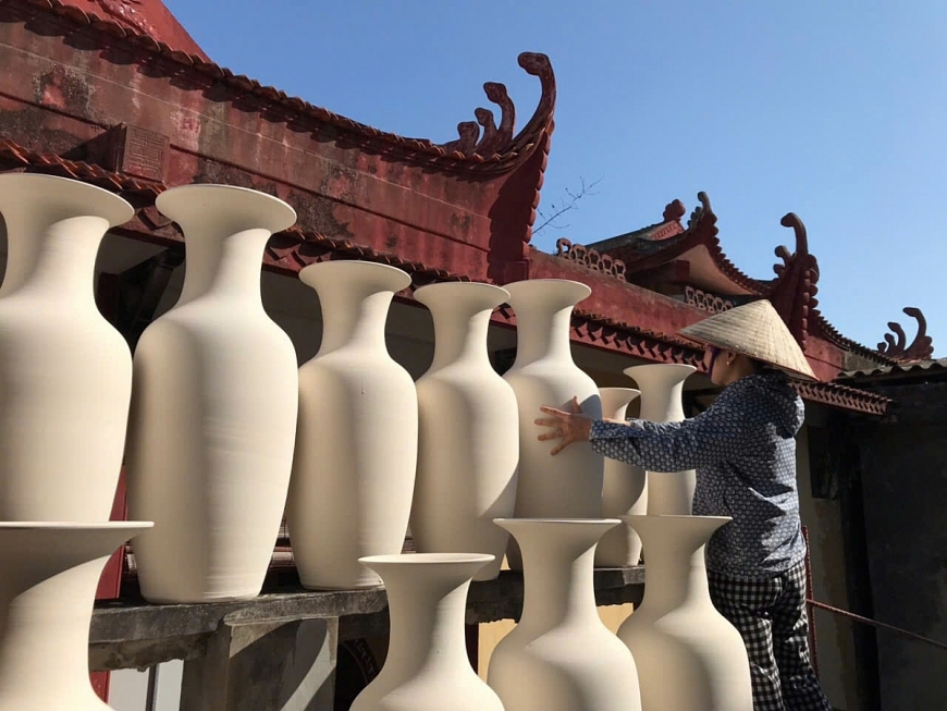 Khúc tình sâu lắng trên quê hương nung nấu hồn đất Việt