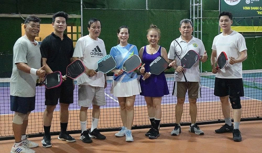 Pickleball -  Nơi tuổi già bắt đầu thanh xuân mới