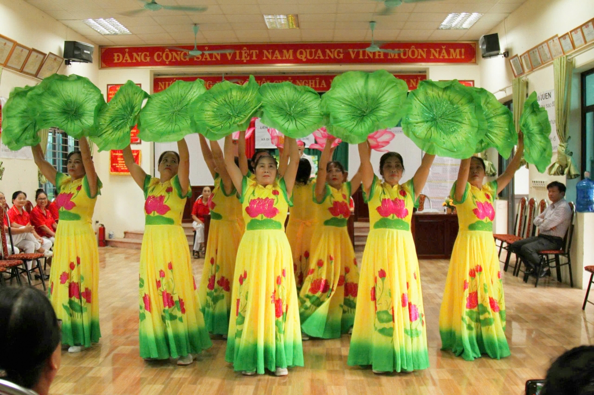 Hà Nội: CLB Liên thế hệ tự giúp nhau thôn Di Trạch lan tỏa giá trị đoàn kết