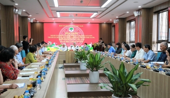 Người cao tuổi Thủ đô: Từ công dân số đến công dân xanh