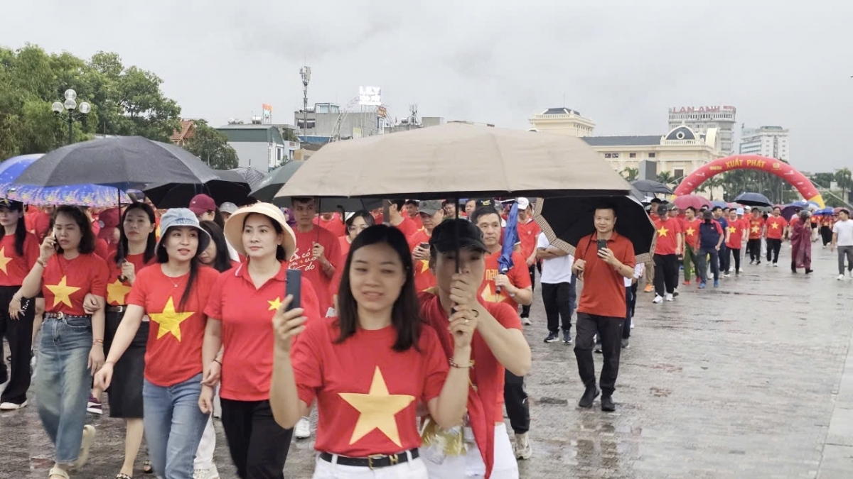 Thanh Hóa tổ chức Chương trình “Cùng Việt Nam tiến bước”