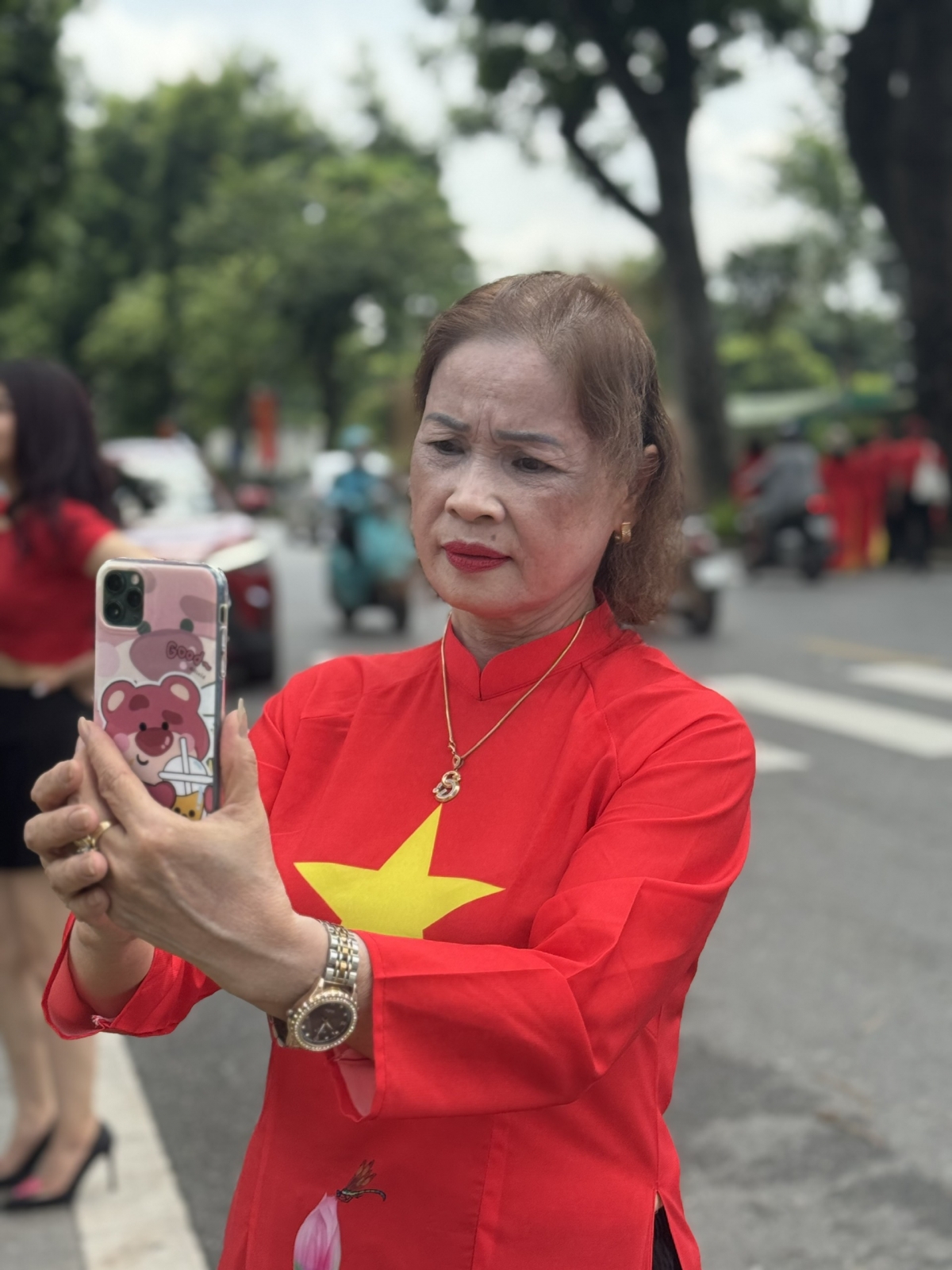 Rạng rỡ nụ cười người cao tuổi trước ngày Quốc khánh