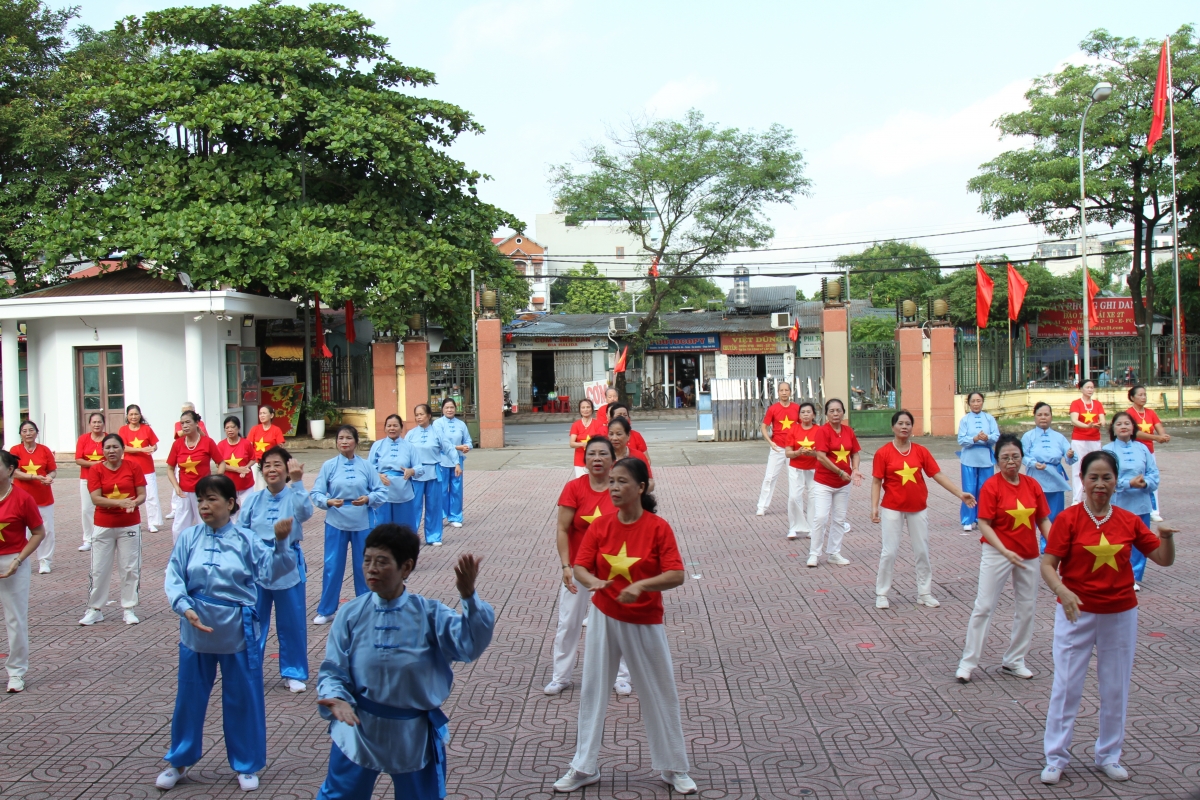 Chào mừng Đại hội Đảng bộ, 80 năm Cách mạng Tháng Tám và Quốc khánh 2/9