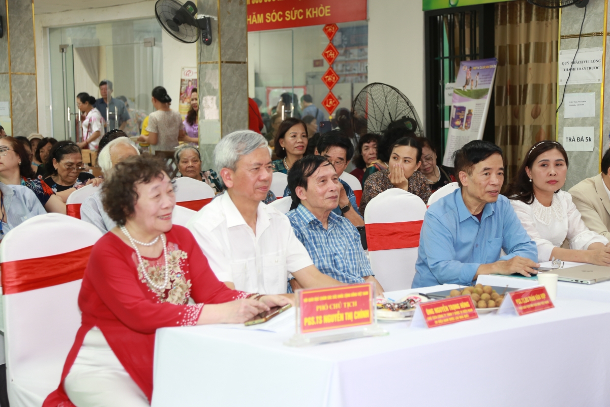 “Người đàn bà của nấm” và khát vọng cống hiến vì sức khỏe cộng đồng