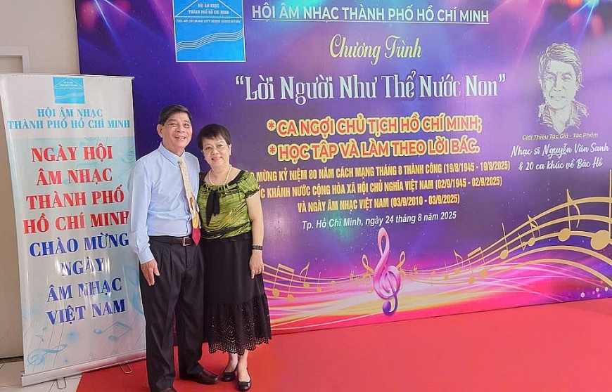 Tiến sĩ Nguyễn thị Đức chính là “chất xúc tác” quan trọng để nhạc sĩ Nguyễn Văn Sanh sáng tác về Bác
