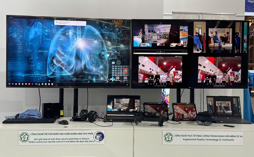 Khu vực giới thiệu và trải nghiệm Phần mềm ứng dụng AI trong chẩn đoán ung thư phổi tại không gian triển lãm 80 năm hành trình Độc lập - Tự do - Hạnh phúc