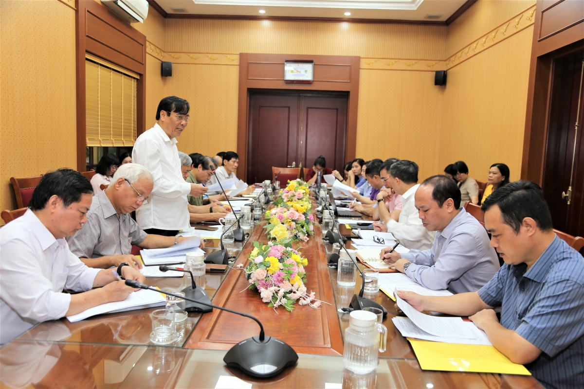 Quang cảnh cuộc họp