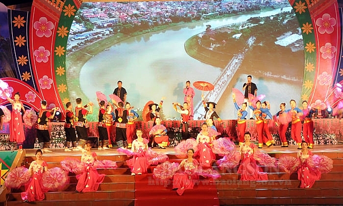 Các hoạt động văn hóa văn nghệ đặc sắc