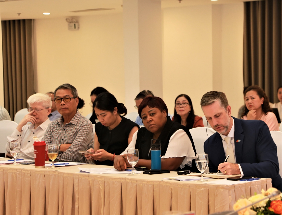 Các đại biểu tham dự Hội thảo