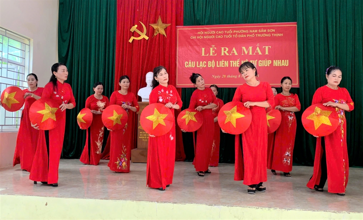 Tiết mục văn nghệ của CLB LTHTGN tỉnh Thanh Hóa