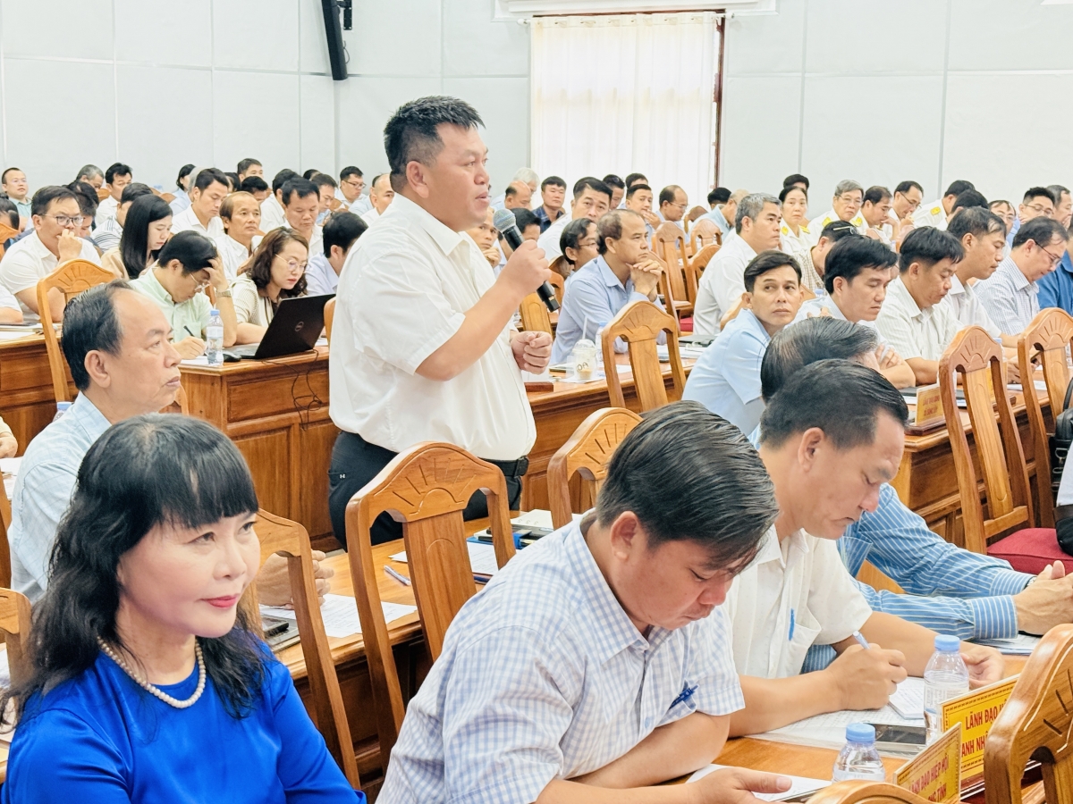 Doanh nghiệp có ý kiến tại buổi đối thoại