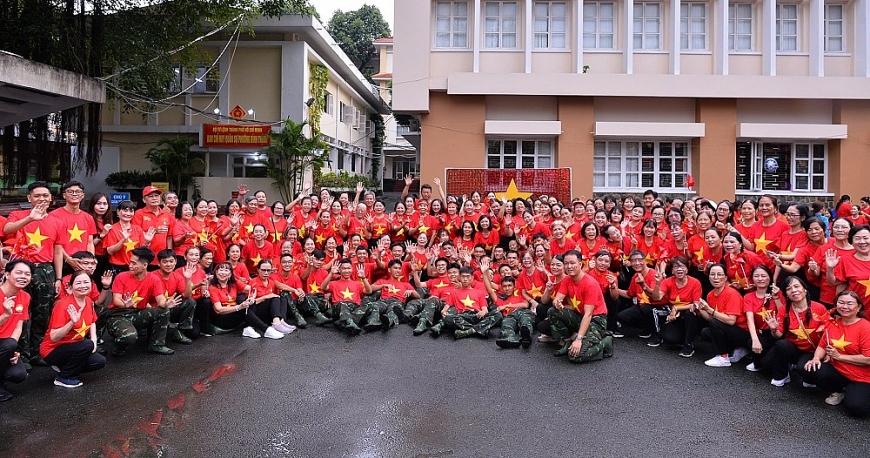 Phường Bình Thạnh sôi nổi ngày hội “Tết Độc lập” kỷ niệm 80 năm Quốc khánh 2/9