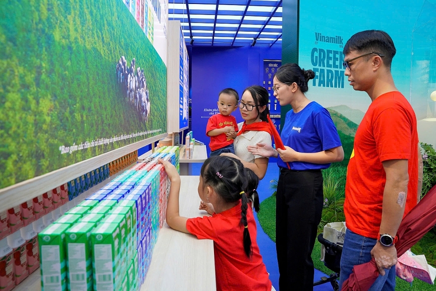 Vinamilk – Sản phẩm quốc dân gắn bó với các gia đình và nhiều thế hệ người Việt Nam. (Ảnh: Nguyễn Đông)