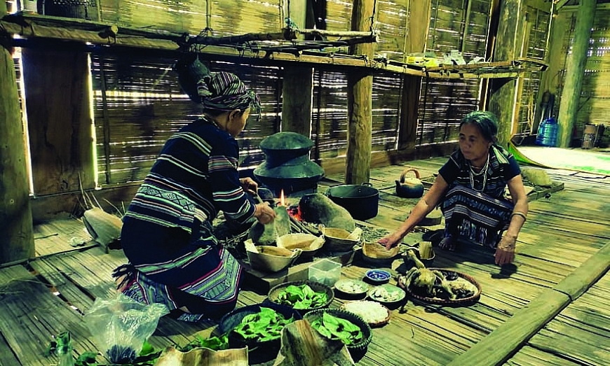 Ấm áp tình người H’rê