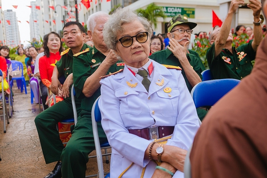 Lễ chào cờ “Tôi yêu Tổ quốc tôi” và đồng diễn tuổi trẻ Tân Hưng