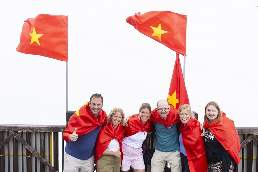 Không khí lễ hội tràn ngập Fansipan dịp 2/9