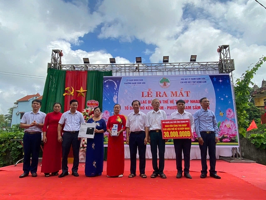 Thanh Hóa: Ra mắt 2 CLB Liên thế hệ tự giúp nhau tại phường Nam Sầm Sơn