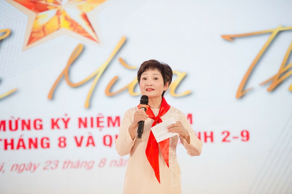 Tốp ca Họa Mi: Từ tiếng hát tuổi thơ đến nguồn cảm hứng hôm nay