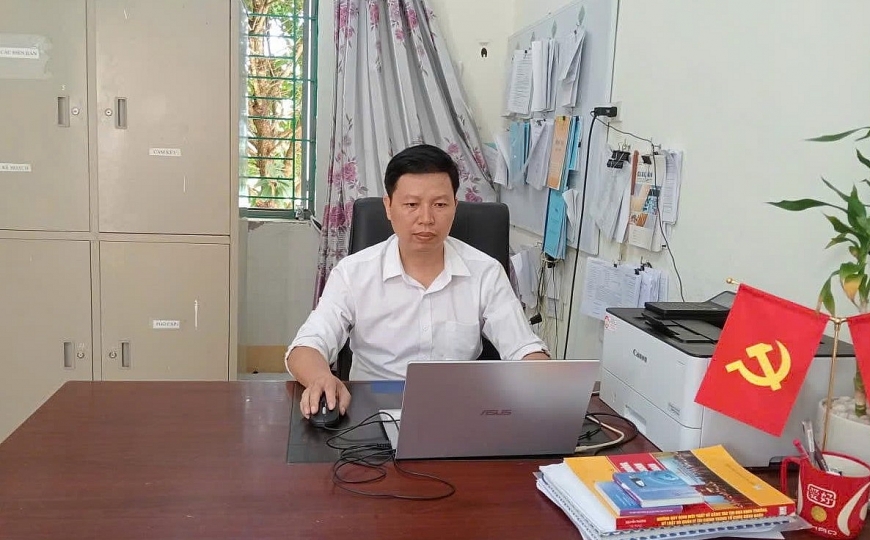 Kỳ 2: Mười ba năm bám bản, gieo chữ giữa mây ngàn