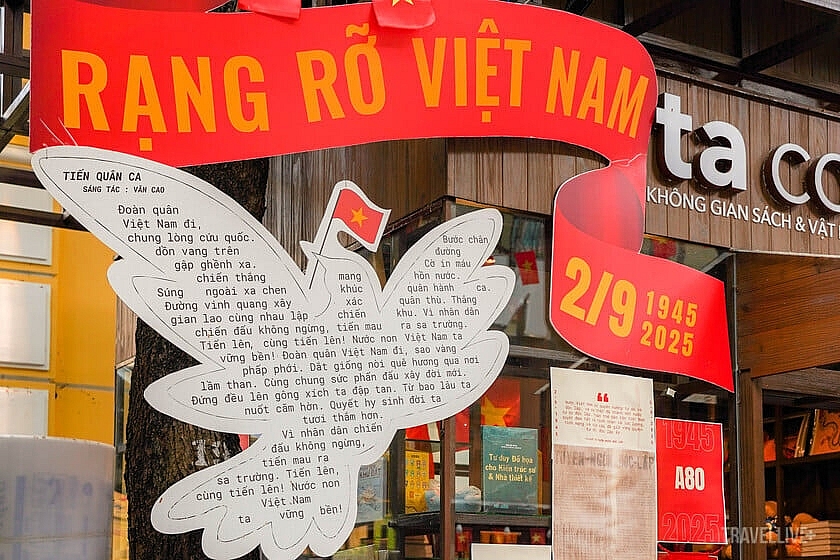 Người cao tuổi TP Hồ Chí Minh hòa chung niềm vui 80 năm Độc lập