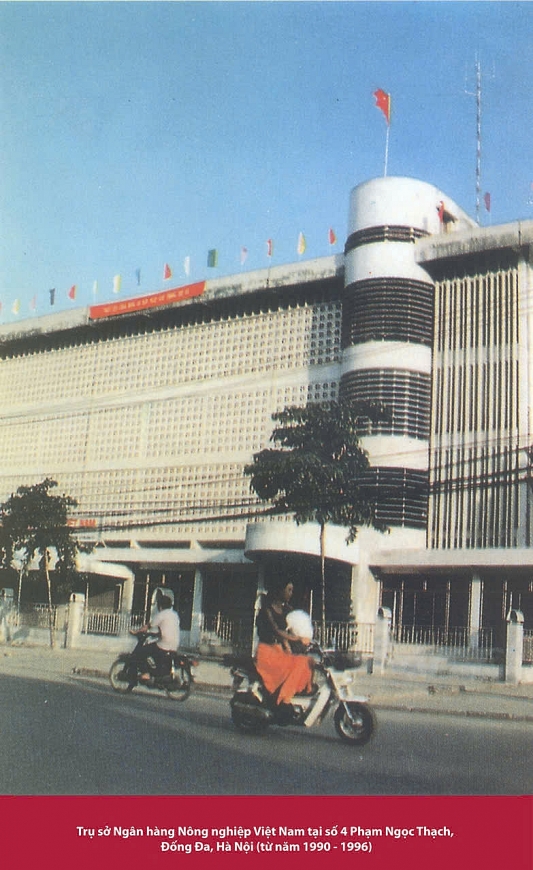 Trụ sở Agribank tại số 4, Phạm Ngọc Thạch, quận Đống Đa, TP Hà Nội (từ năm 1990 - 1996).
