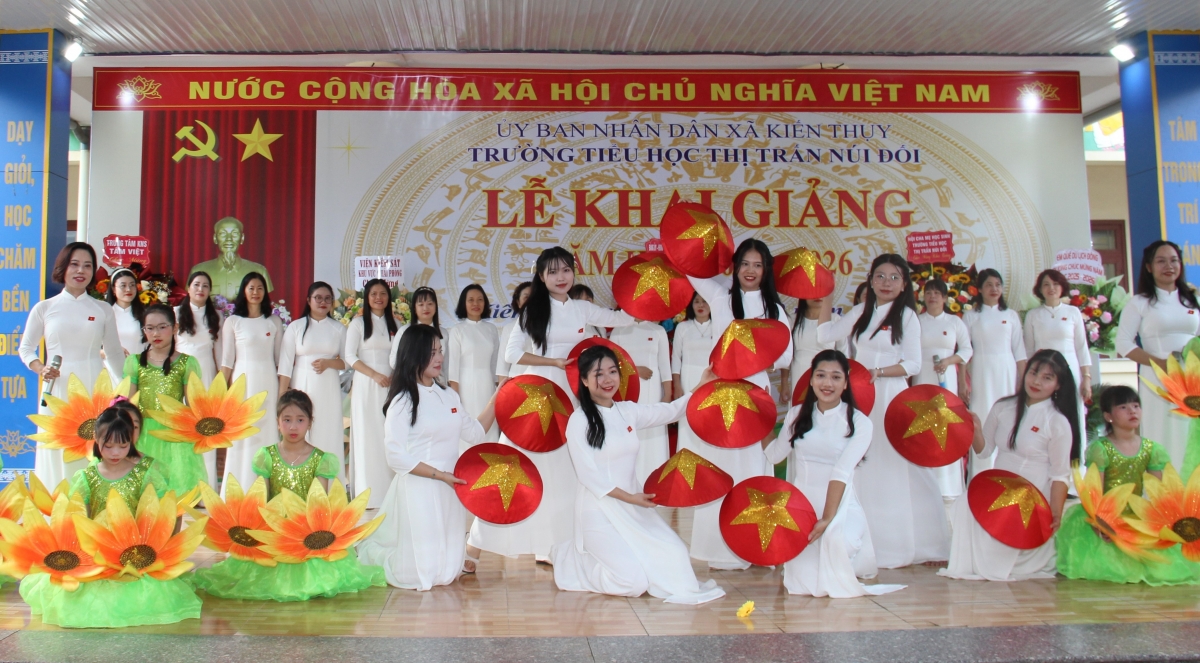 Trường Tiểu học Thị Trấn Núi Đối