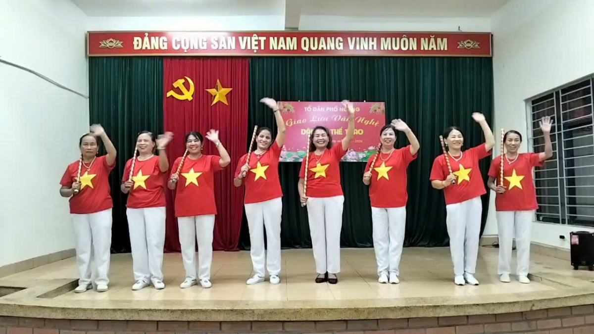 Bài dưỡng sinh của CLB tự chăm sóc sức khỏe TDP Ngang phường Tây Mỗ