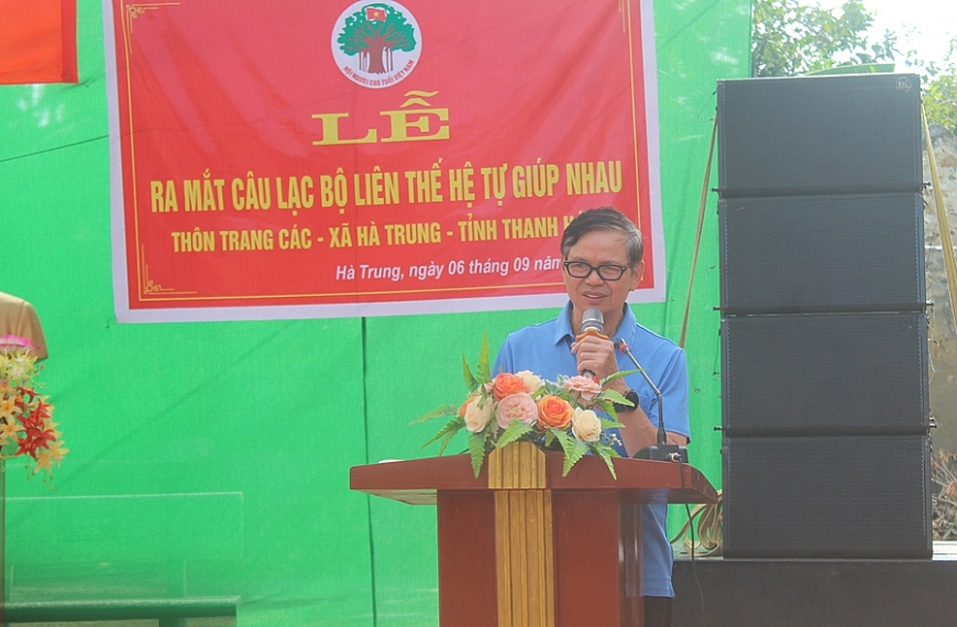 Ra mắt CLB Liên thế hệ tự giúp nhau thôn Trang Các