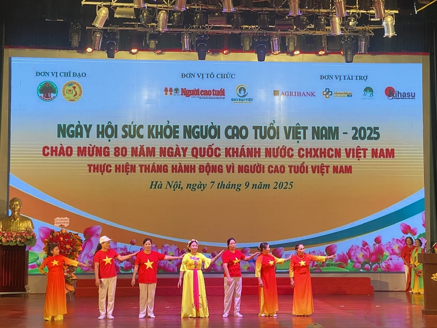 Sôi nổi Ngày hội Sức khỏe người cao tuổi Việt Nam 2025