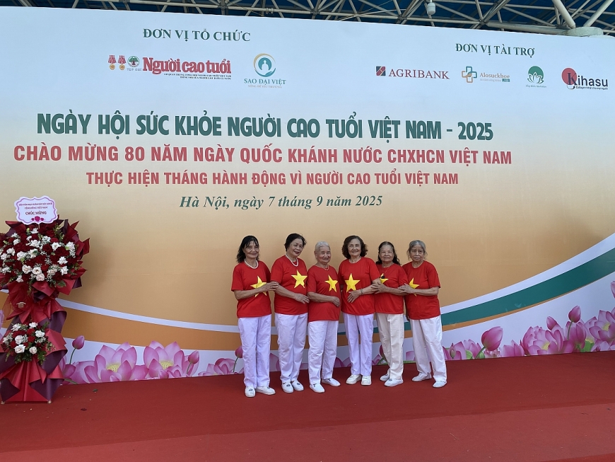 Sôi nổi Ngày hội Sức khỏe người cao tuổi Việt Nam 2025