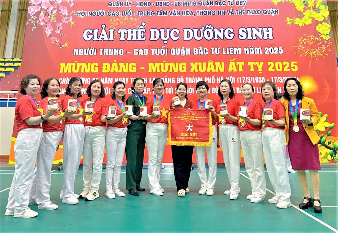 Sức sống từ CLB tự chăm sóc sức khỏe người cao tuổi Viên 7