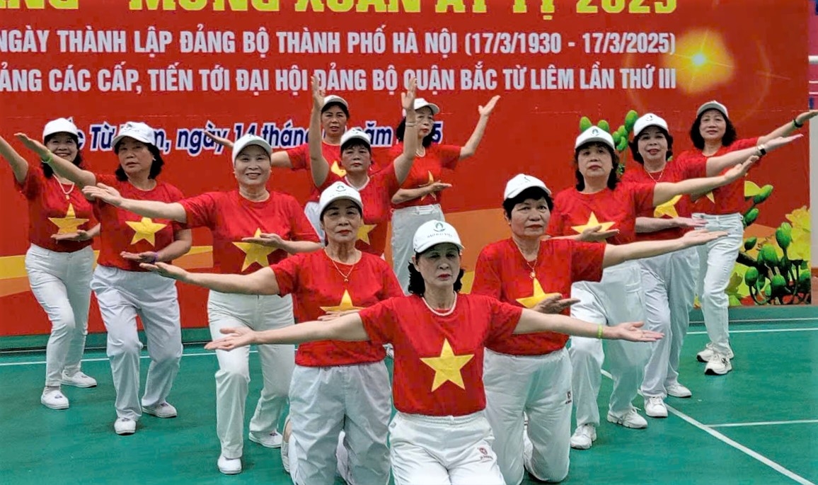 Sức sống từ CLB tự chăm sóc sức khỏe người cao tuổi Viên 7