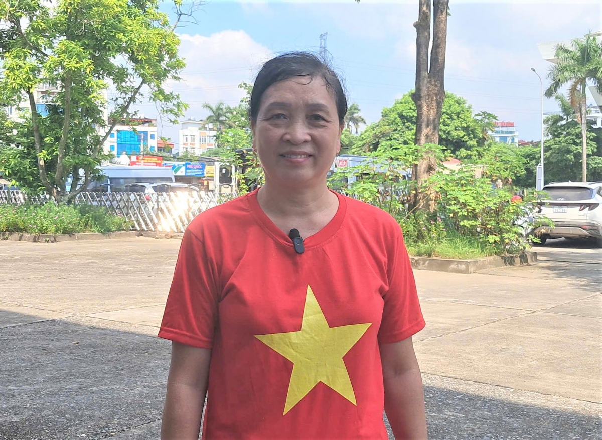 Bà Đỗ Thị Thúy, thành viên CLB Tự chăm sóc sức khỏe Liên Trung, phường Xuân Đỉnh, TP Hà Nội