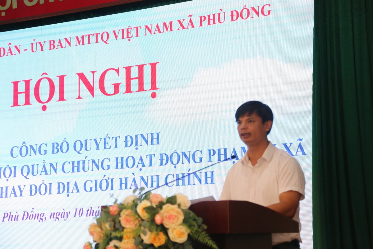 Chủ tịch Ủy ban MTTQ xã Phù Đổng Nguyễn Đức Thể phát biểu Chủ tịch Ủy ban MTTQ xã Phù Đổng Nguyễn Đức Thể phát biểu