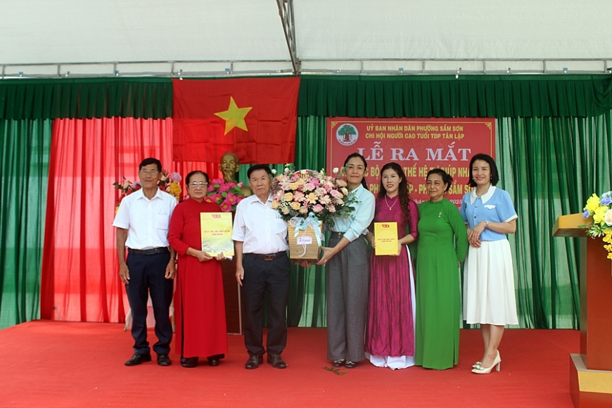 Thanh Hóa: Ra mắt CLB Liên thế hệ tự giúp nhau tại phường Sầm Sơn