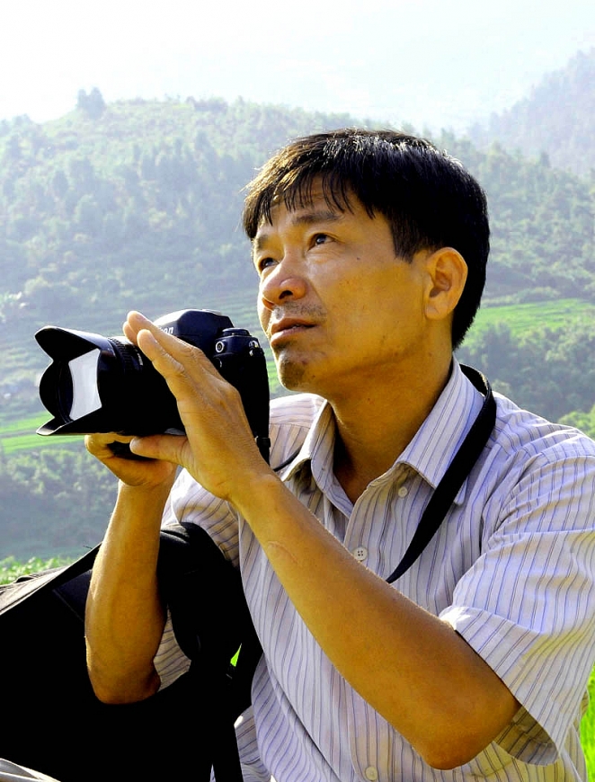 Nghệ sĩ nhiếp ảnh Dương Phượng Đại.