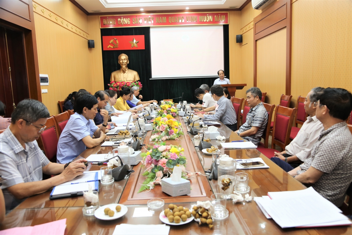 TS Trương Xuân Cừ, Phó Chủ tịch Thường trực Hội NCT Việt nam phát biểu tại Hội thảo