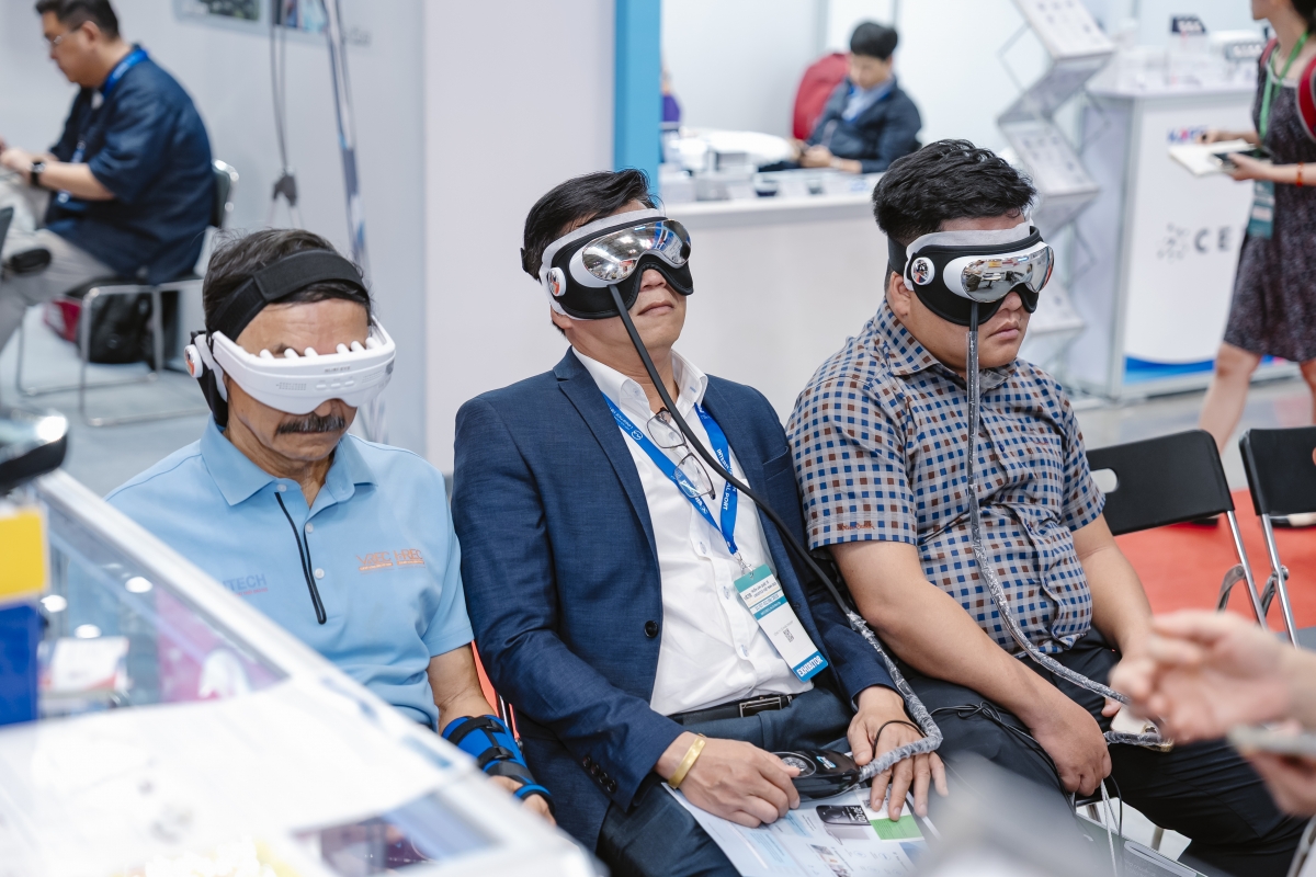 Thiết bị y tế để điều trị khô mắt