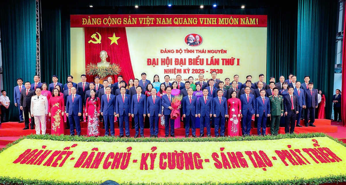 Ra măt ban chấp hành Đảng bộ tỉnh Thái Nguyên lần thứ I, nhiệm kỳ 2025 - 2030