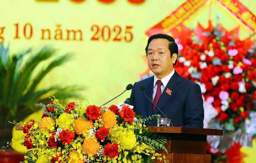 Phát huy sức mạnh đại đoàn kết, phấn đấu xây dựng Ninh Bình trở thành thành phố trực thuộc Trung ương