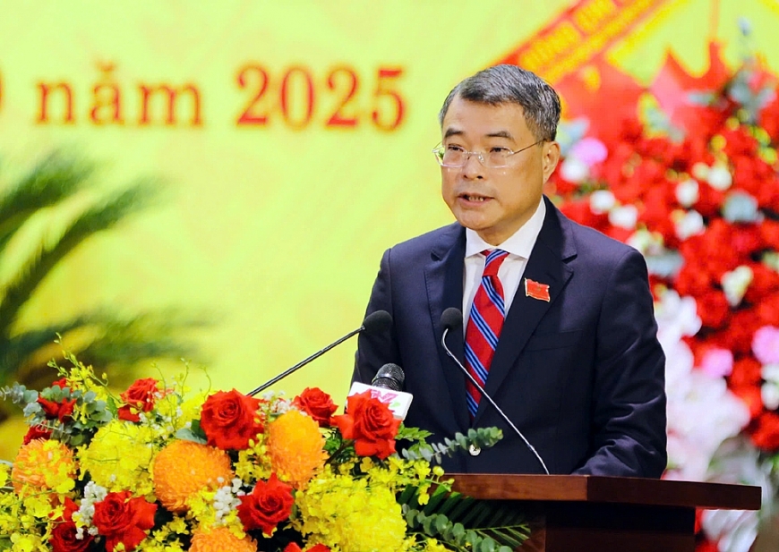 Phát huy sức mạnh đại đoàn kết, phấn đấu xây dựng Ninh Bình trở thành thành phố trực thuộc Trung ương