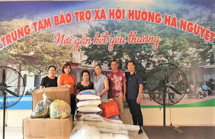 Tấm lòng nhân ái của Giám đốc cao tuổi Nguyễn Thị Nguyệt