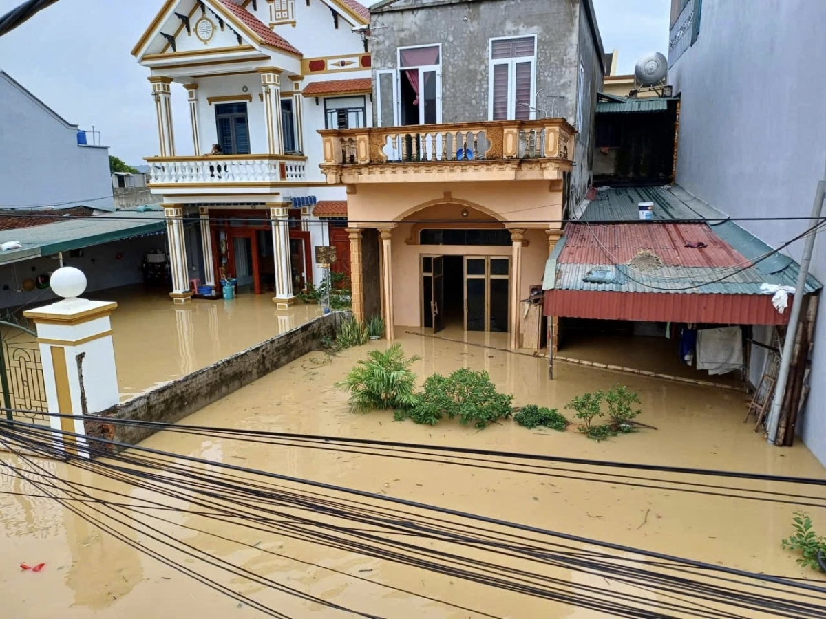 Những hình ảnh về trận lũ lịch sử sau bão số 10 tại Thanh Hóa