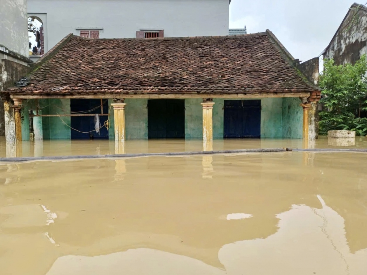 Những hình ảnh về trận lũ lịch sử sau bão số 10 tại Thanh Hóa