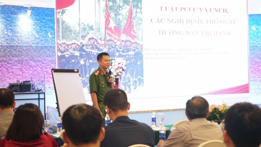 Đại diện Cục Cảnh sát PCCC & CNCH, Bộ Công an giới thiệu chi tiết Luật PCCC & CNCH số 55/2024/QH15 (có hiệu lực từ 1/7/2025), cùng các nghị định và thông tư hướng dẫn thi hành.